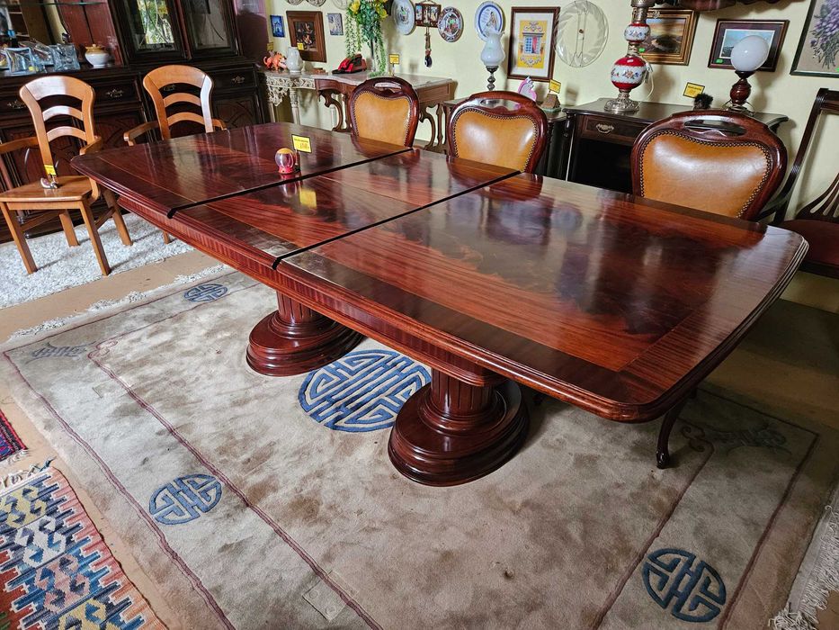 Excelente mesa para sala ou escritório- extensível - óptimo