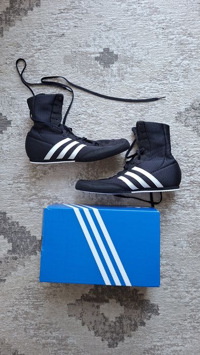 Buty bokserskie Adidas Box Hog 2.0 FX0561 roz. 41⅓ (wkładka 26 cm)