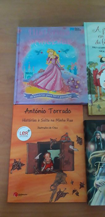 Livros para crianças/jovens
