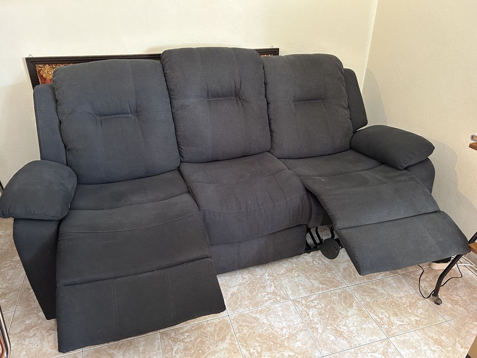 Sofá Reclinável de 3 Lugares