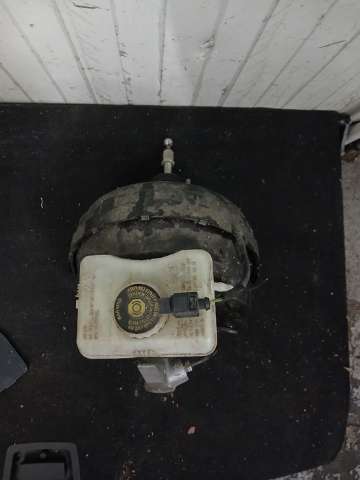Serwo pompa hamulcowa Audi A4 B6  Audi Q5A4  B8 Audi A4B9