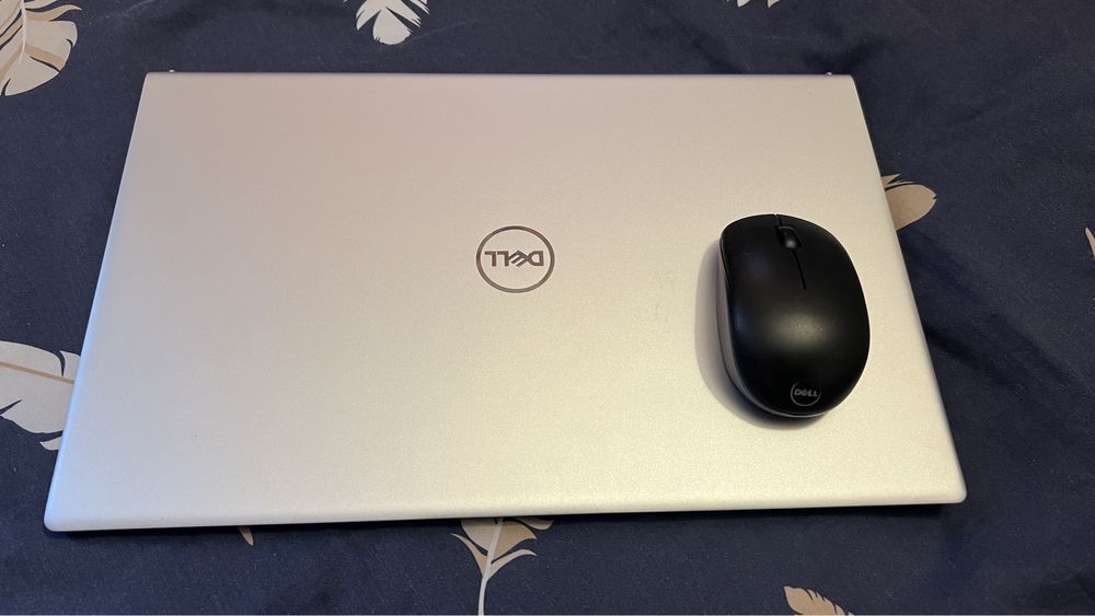 Dell Inspiron 5515 Ryzen 5 5500U/8GB/512/Win11