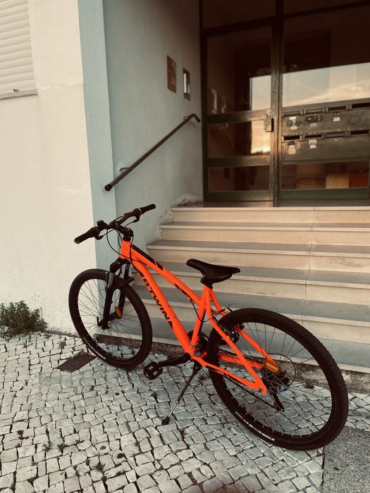 Bicicleta B’TWIN Rockrider – Aro 27,5 – Ótimo estado