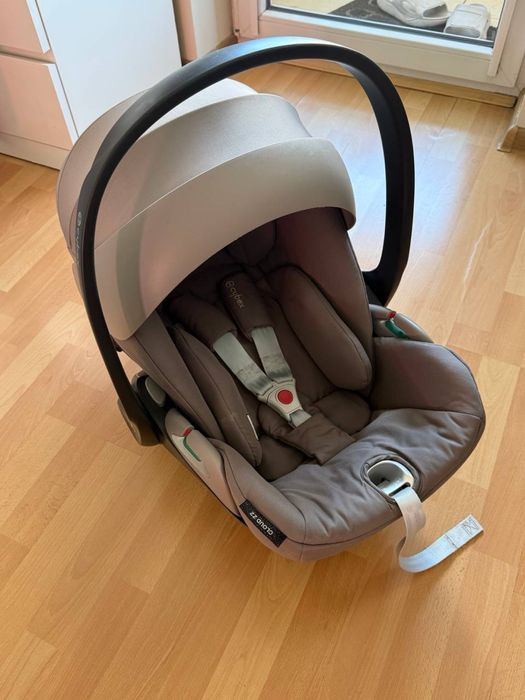 Fotelik/nosidelko Cybex cloud Z
