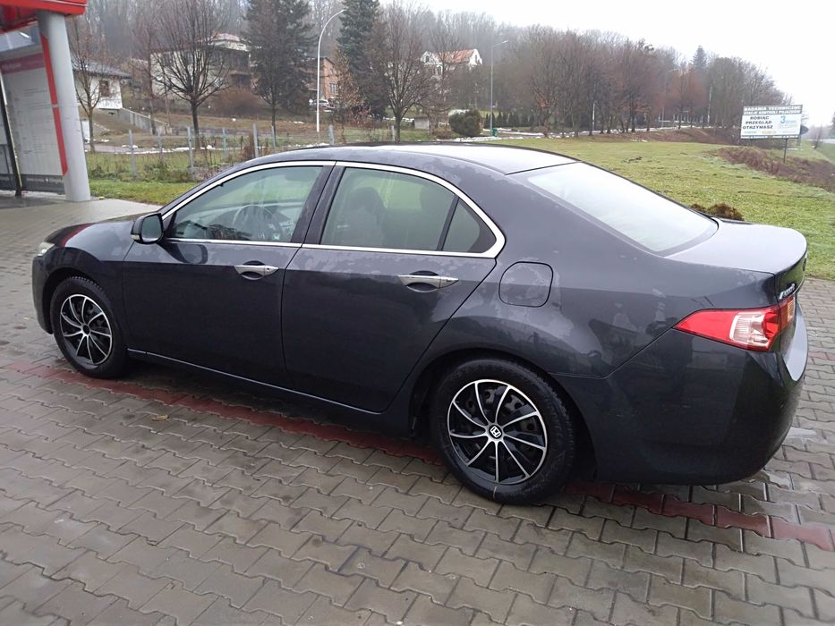Honda Accord  VIII  2.0  2011r