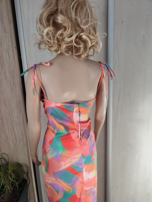 Sukienka w letnim kolorze ,wakacyjna