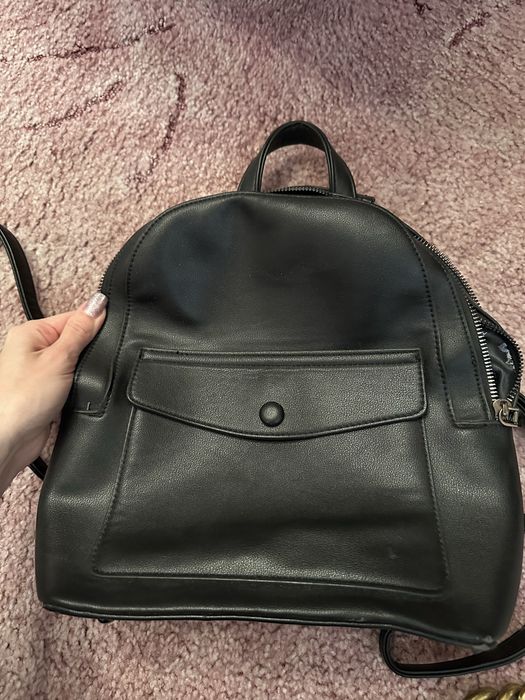 Продам кожанный рюкзак