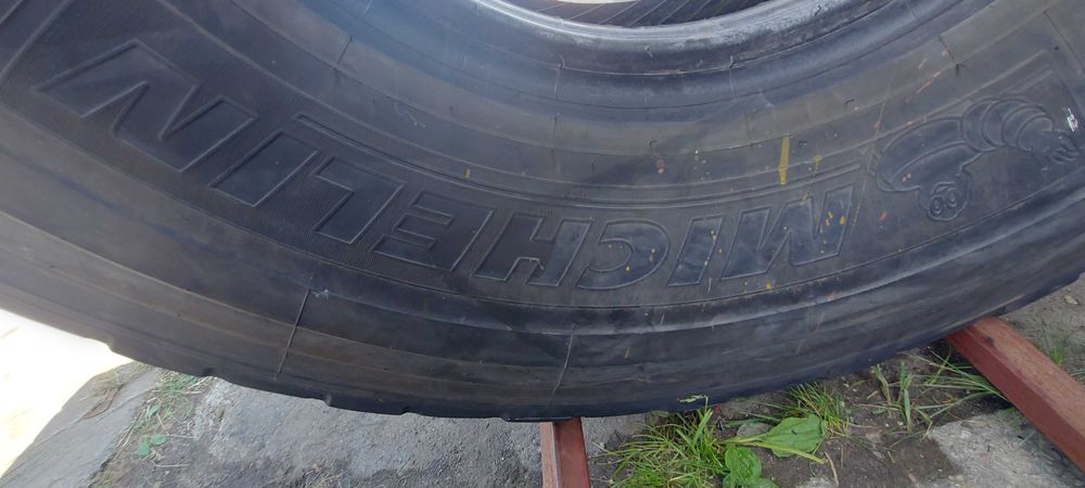 Opona do dźwigu Michelin 445 95 R25 2010r