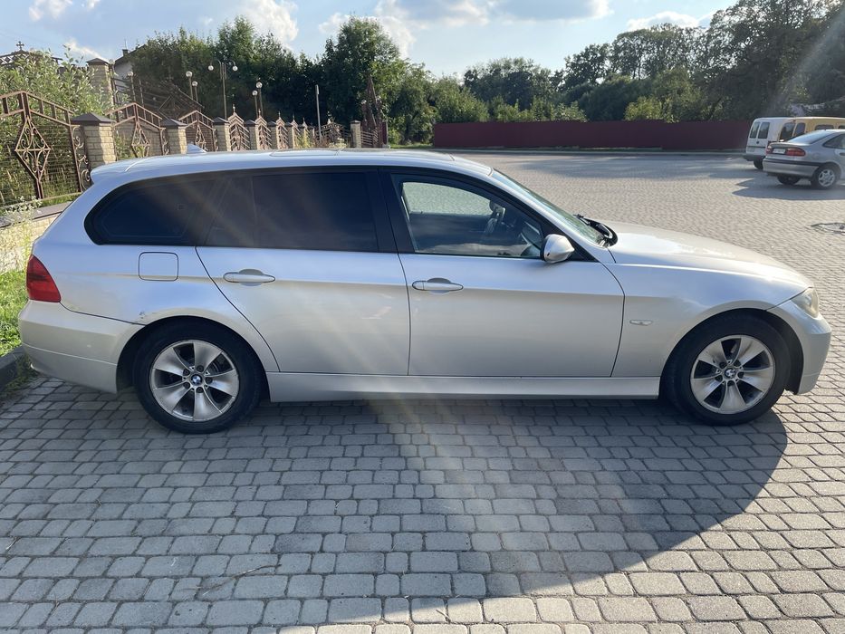 BMW 3 Series 2005 VIN WBAVU310X0FJ39850 фото оголошення 3 з 19