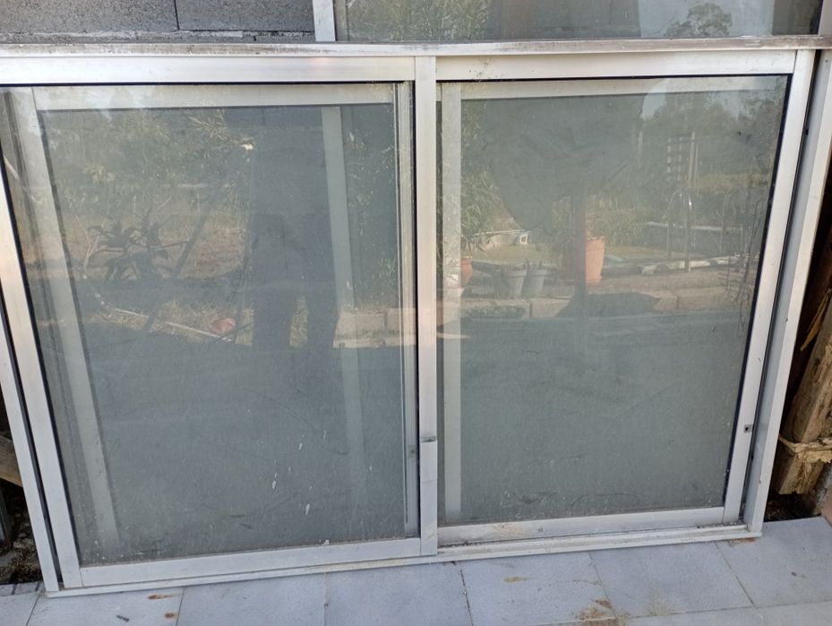 2 Janelas aluminio completa