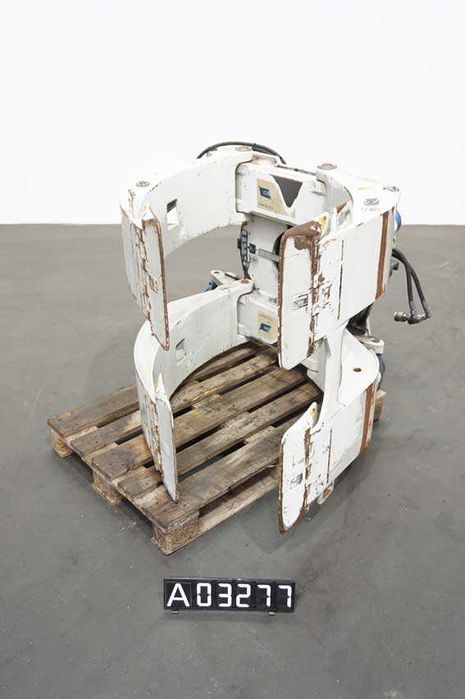 Захват для рулонов