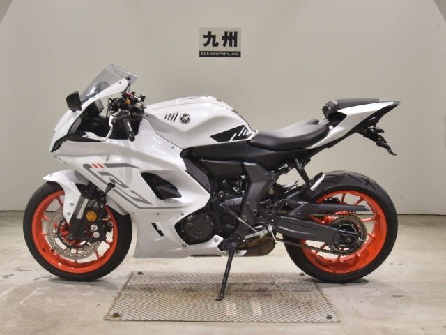 Yamaha R7 Motozet