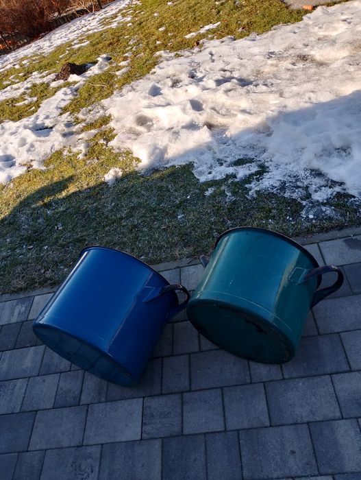 Stare garnki emaliowane