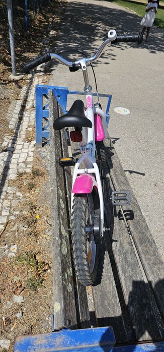 Bicicleta  16 de criança  como nova