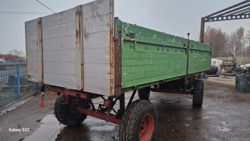 Przyczepa rolnicza sztywna