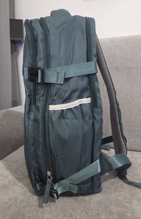 Mochila viagem multiusos verde