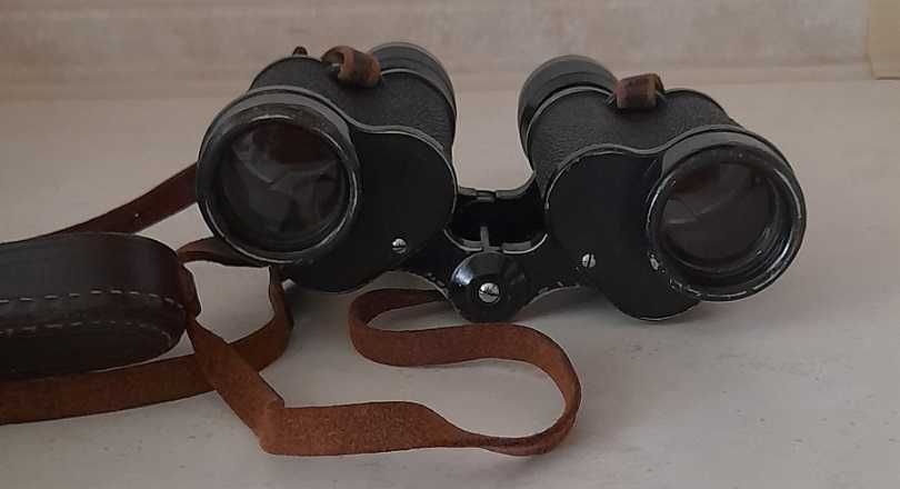 Бинокль Б 8х30 призменный полевой.