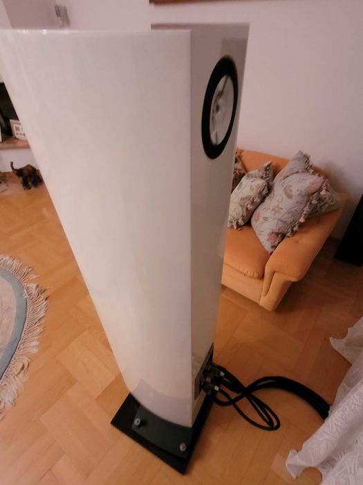 Kolumny podłogowe głośnikowe  TRIANGLE Magellan Quatuor