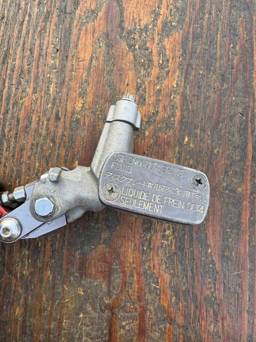 nissin pompa hamulca przod przedniego honda crf 250 / 450 r 04-23