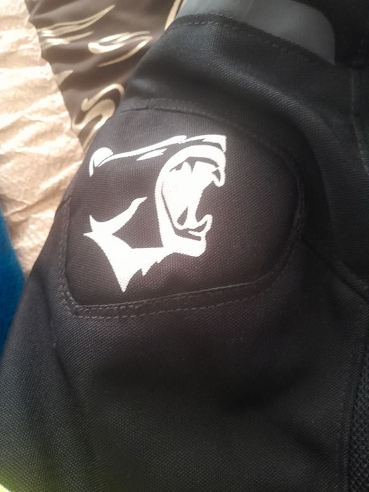 Casaco mota como novo