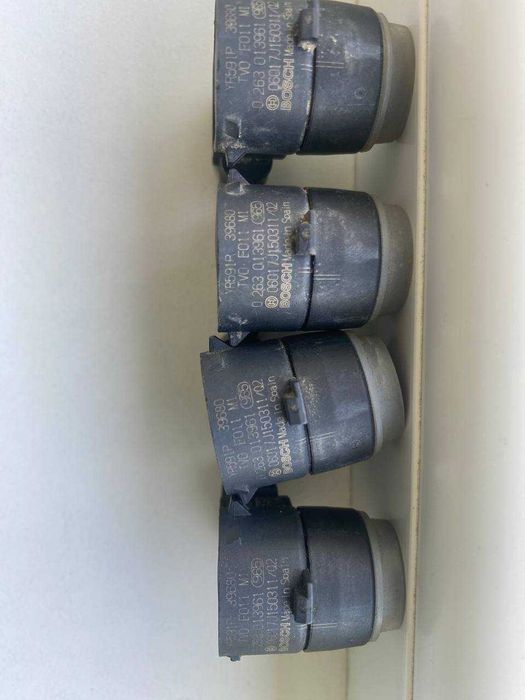 Парктроніки Honda Bosch 39680-T7W-E011-M1 / 0263003961