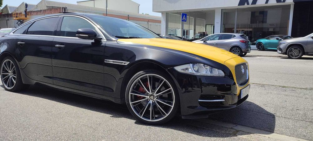Jaguar XJ 3000 BiTurbo 256km full Extras 2012 vendo troco ou retomo
