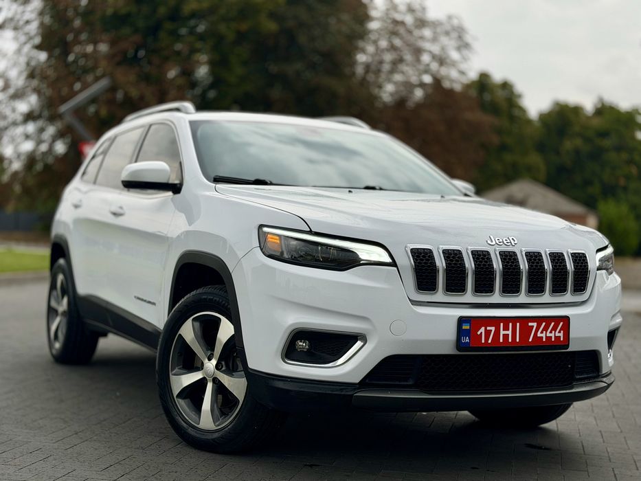 Продам Jeep Cherokee