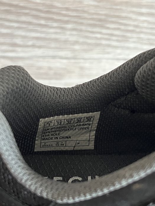 Кросівки Skechers, 32 розмір, 21 см устілка