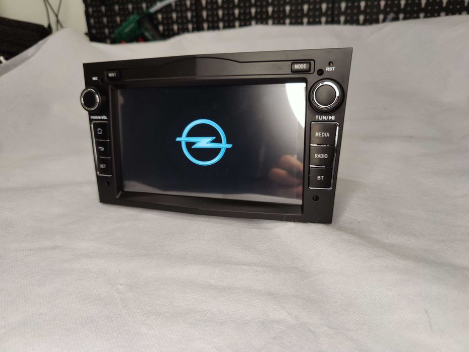 Rádio 2 DIN Android Opel Preto • GPS Wifi - Bluetooth + CÂMARA