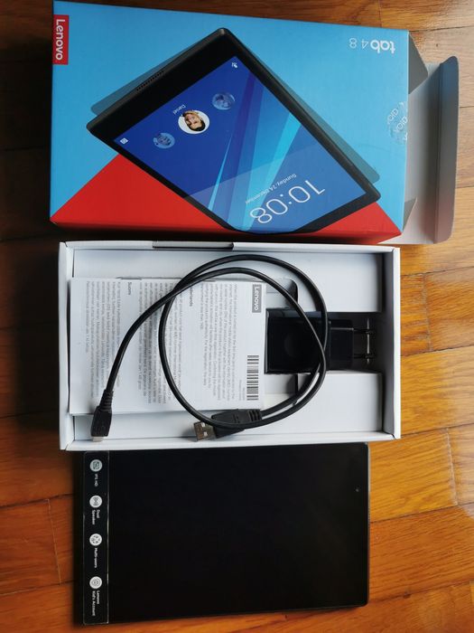 Tablet Lenovo TB-8504-F