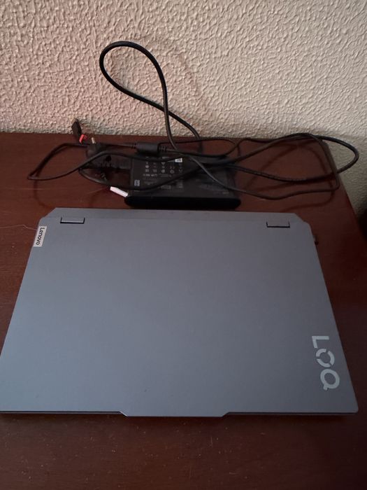 Portatil Lenovo LOQ