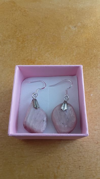 Brincos em Prata com Pedras Naturais Tulipa