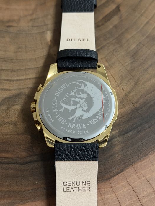 Годинник Diesel Mega Chief DZ4344