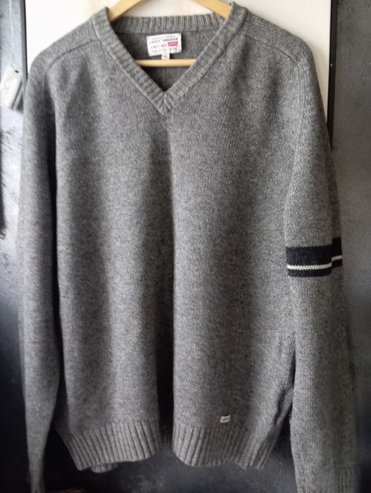 Sweter Levi's wełna