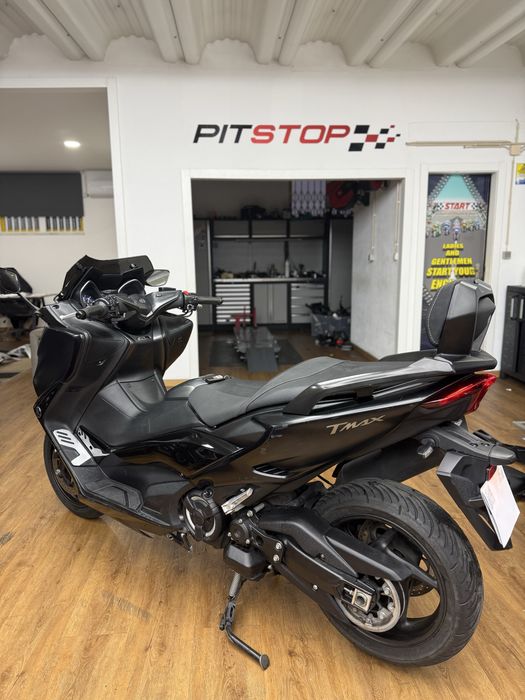 Yamaha Tmax 560 Tech max