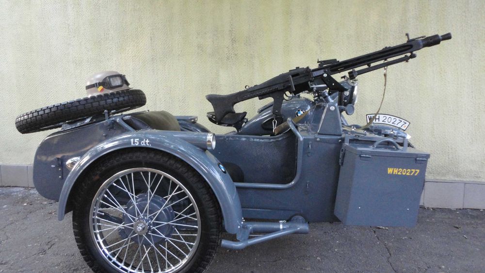 Мотоцикл М-72 1953 год.