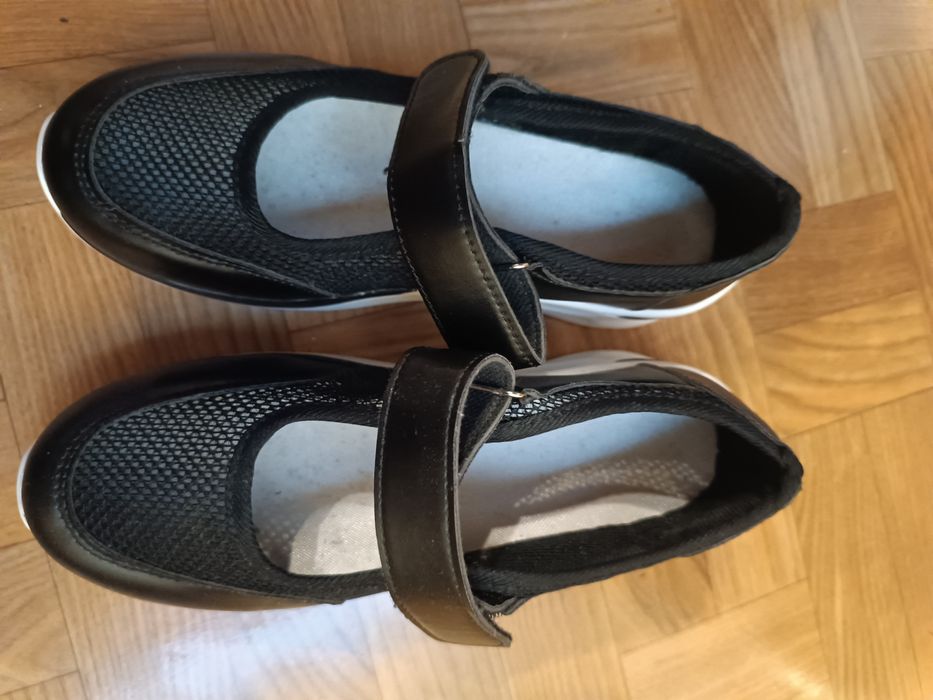 Piękne półbuty przewiewne rozm. 36