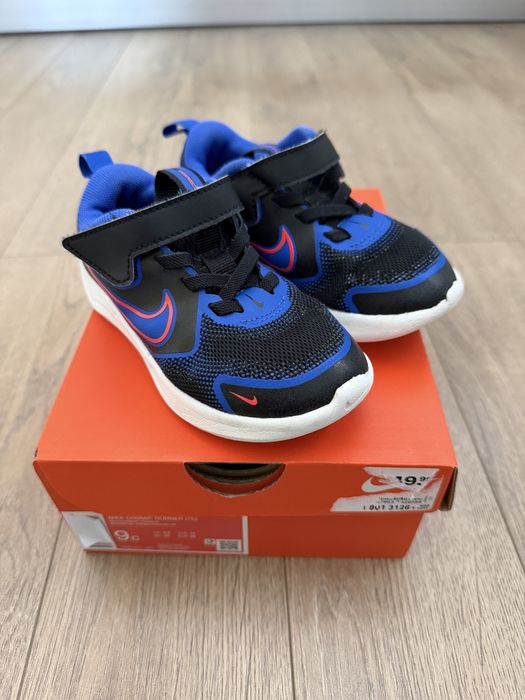 Nike Cosmic Runner, rozm. 26