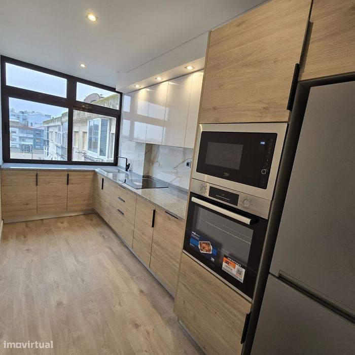T4/T3 Renovado no Bairro do Liceu