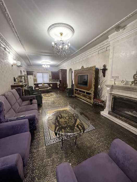 Продам будинок в м Бровари