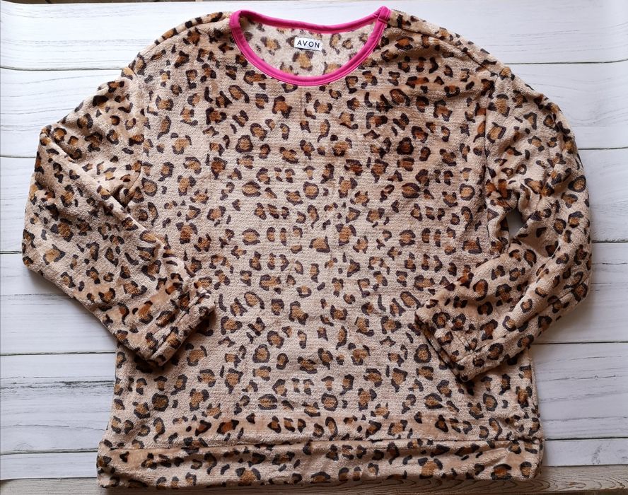 Dres Avon nowy 48/50