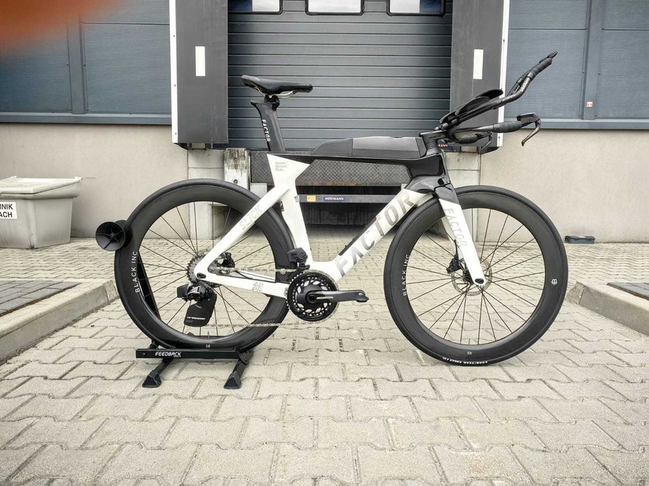 Rower FACTOR SLiCK Shadow White r.54