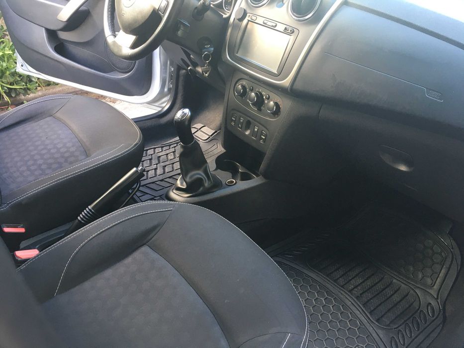 Dacia Logan MCV 1.0