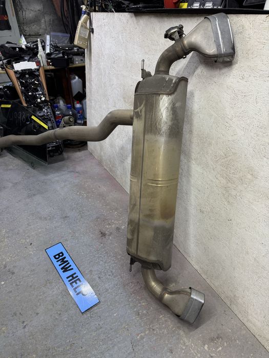 Вихлопна система Банка Выхлоп насадки BMW G32 640 B58 X-Drive Разборка