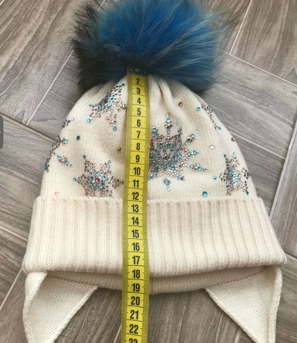 Шерстяная шапка с кристаллами Swarovski , 52-54