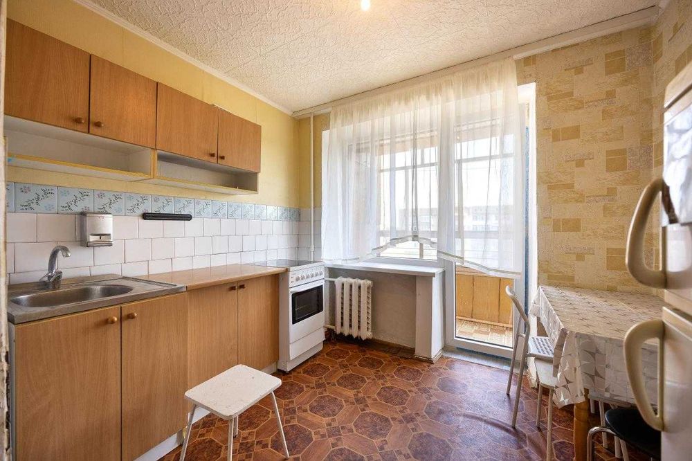 2-кімнатна квартира з ремонтом | Стрийська | Цегляний будинок | 52 м² | 2 балкони
