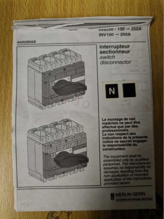 Interruptor Seccionador Interpac INS250 4P Refª 31107 da Merlin Gerin