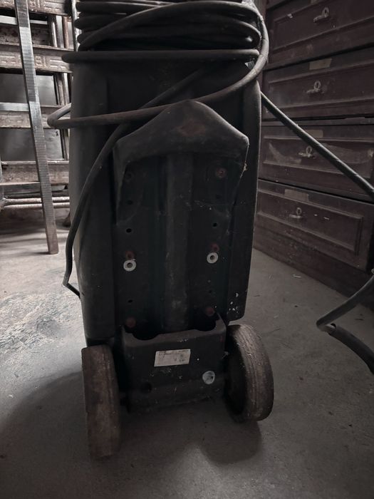 Máquina avariada de lavagem