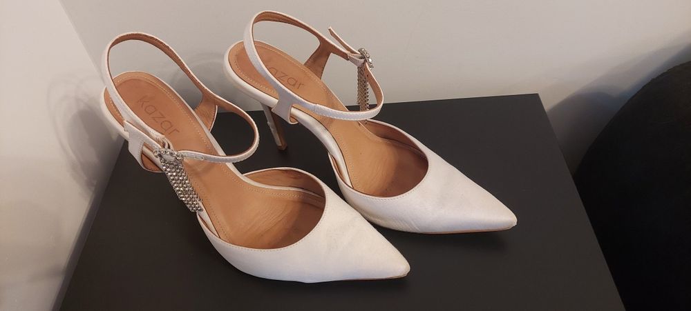 Buty ślubne, białe szpilki. Kazar, rozmiar 38