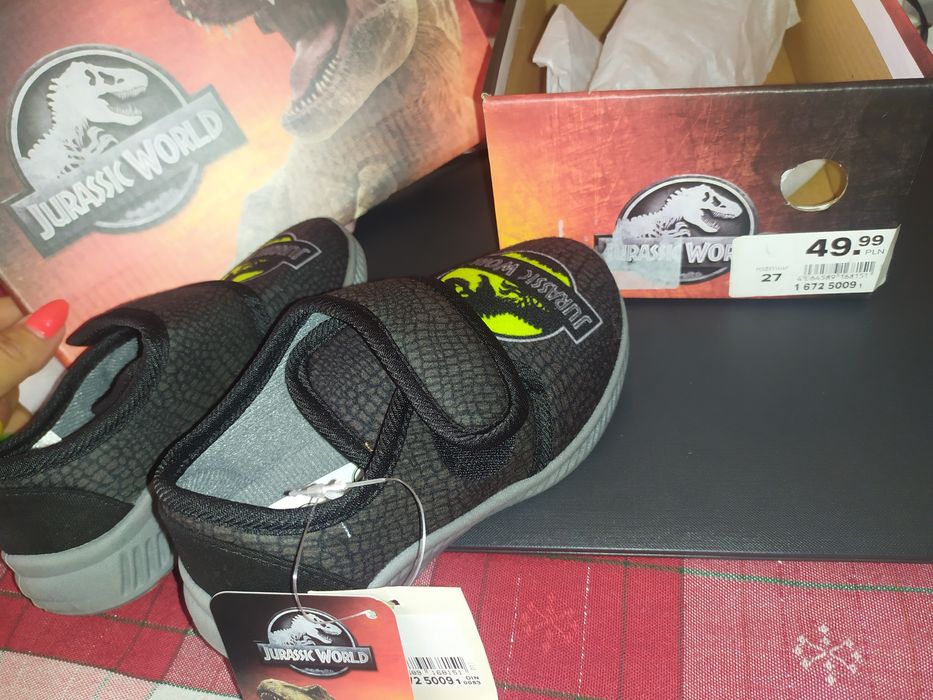 Nowe 27 jurassic Word PAPcie